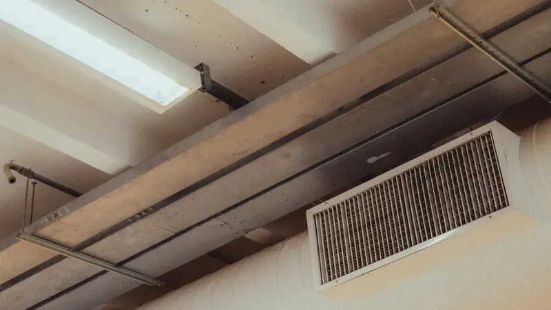 Industrial ceiling with ventilation and lighting — stock photo